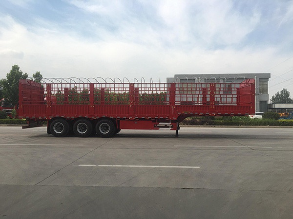 LHL9403CCYA型倉柵式運(yùn)輸半掛車